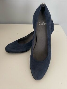 Stuart Weitzman Navy Blue Suede Pumps Heels Size 6.5 M